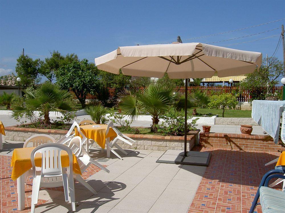 Baia Del Sole Hotell Paestum Exteriör bild