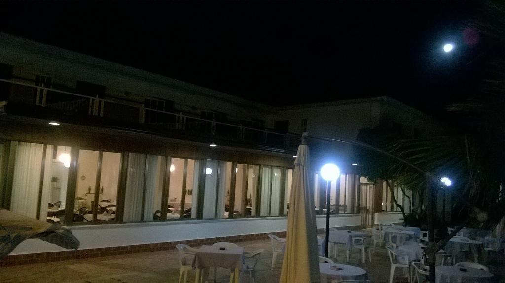 Baia Del Sole Hotell Paestum Exteriör bild