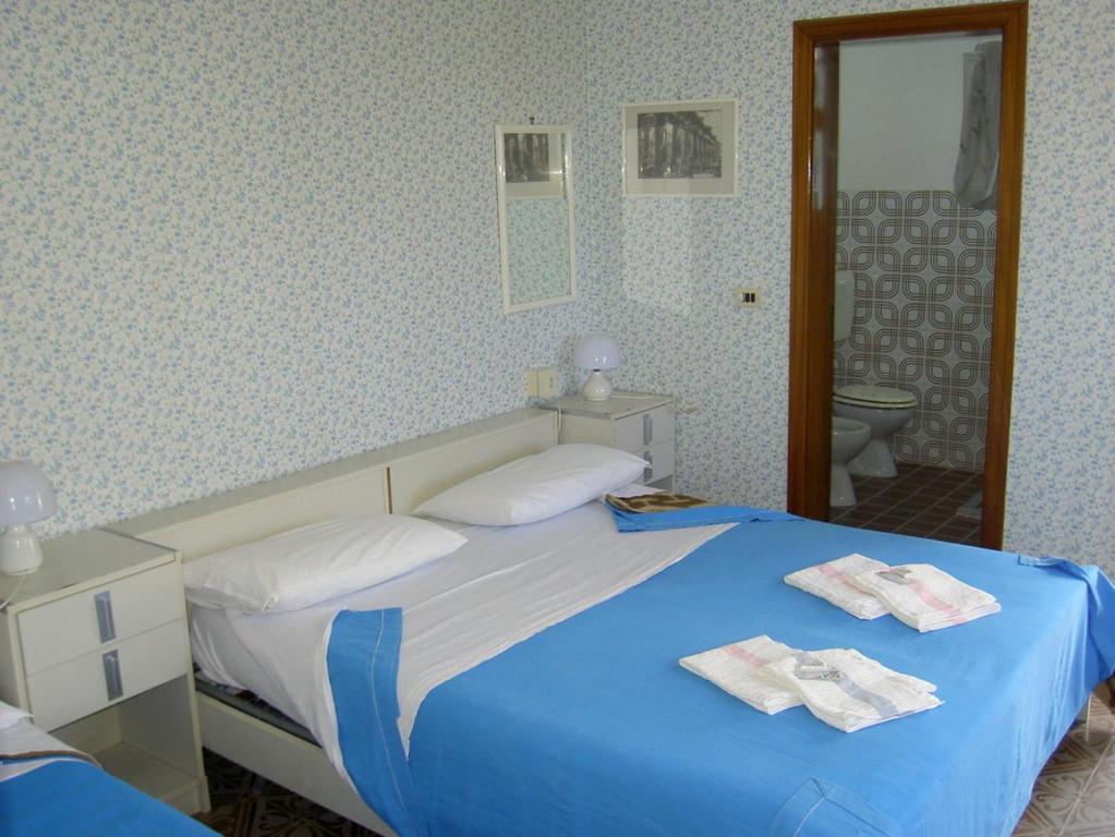 Baia Del Sole Hotell Paestum Rum bild